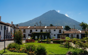 CONDOMINIO DOÑA VICTORIA-a